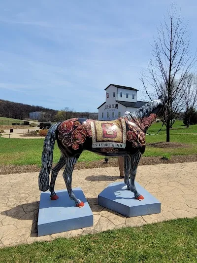 James B Beam Distilling Co. bourbon distillery tour photo 8